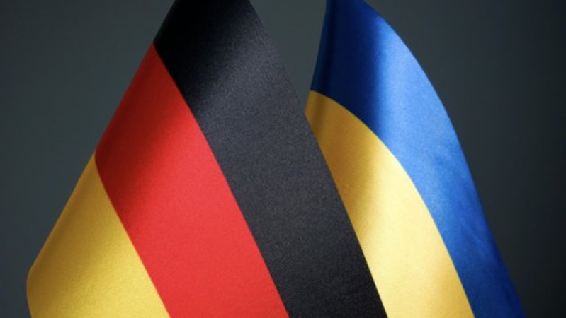 Німеччина готова передати Україні доходи від заморожених російських активів