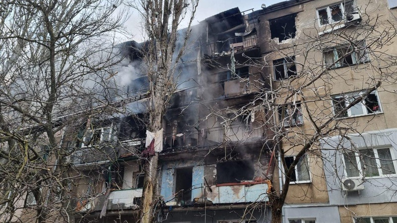 Наслідки обстрілу житлових кварталів у Миколаєві. ФОТО