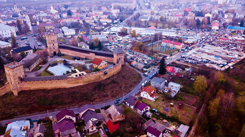 Луцький Старий ринок має бути винесений звідтам – колишній головний архітектор Львова