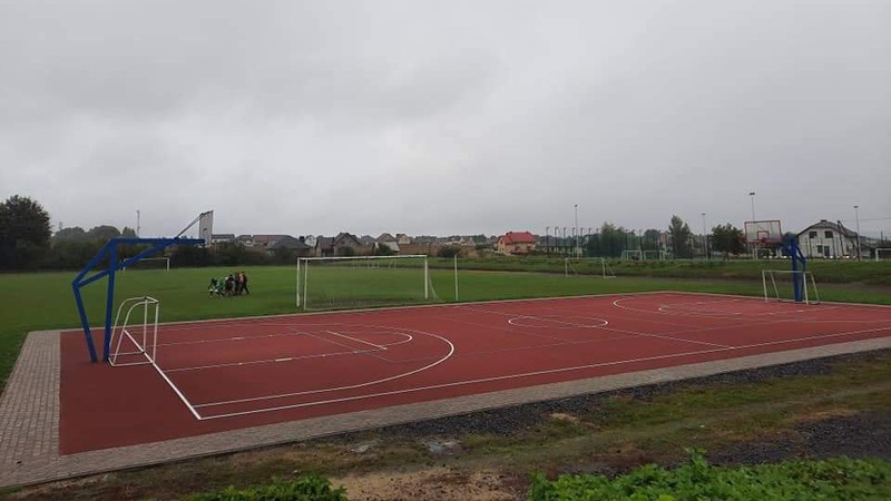 У Рожищі відкрили сучасне футбольне поле зі штучним покриттям