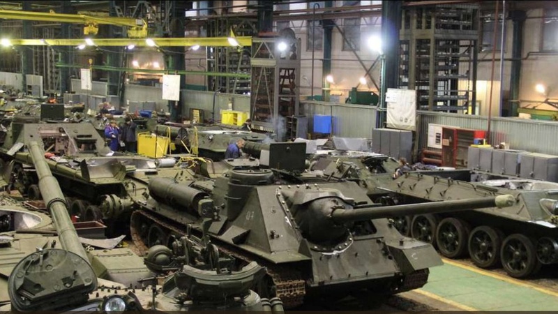 У РФ зупиняється виробництво нових танків через фінансові проблеми та відсутність імпортних комплектуючих