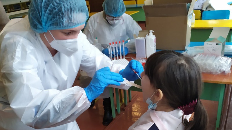 В одному з ліцеїв Луцького району – спалах коронавірусу: виявили 25 хворих