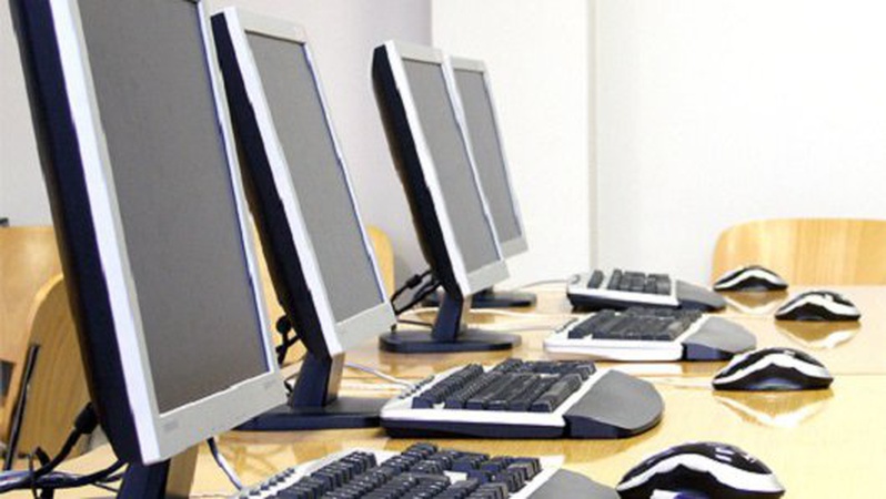 Луцькі школи забезпечать сучасними комп’ютерами