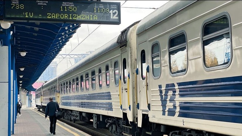 Квитки на потяг здорожчають: Укрзалізниця планує підвищити ціни на низку рейсів