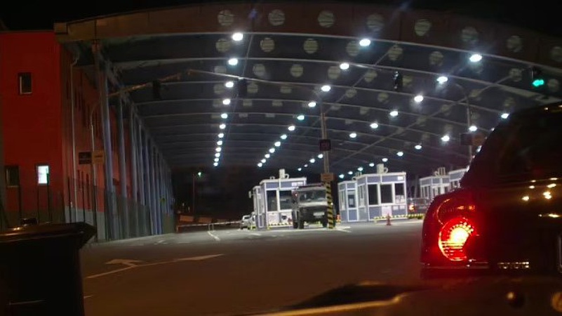 Словацькі перевізники знову заблокували проїзд вантажівок через кордон з України