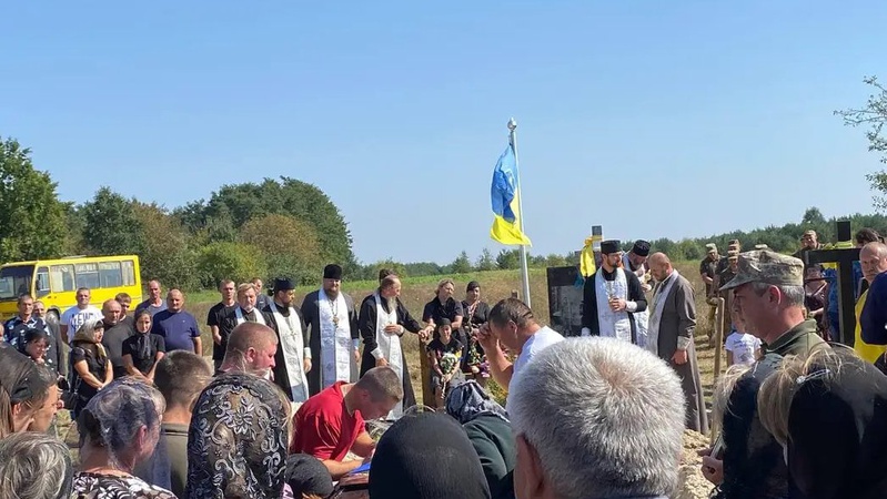 На Волині попрощалися із Героєм Петром Дарчиком. ФОТО