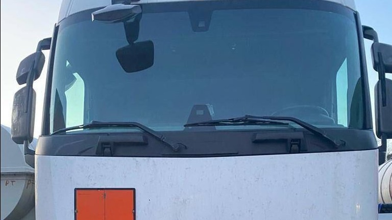 У пункті пропуску «Ягодин» виявили викрадену у Франції вантажівку