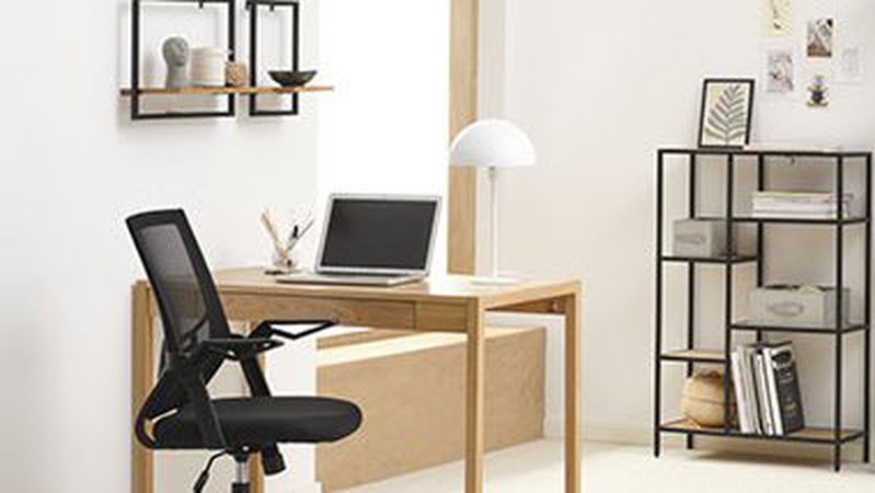 Сучасні комп’ютерні крісла для стильного офісу*
