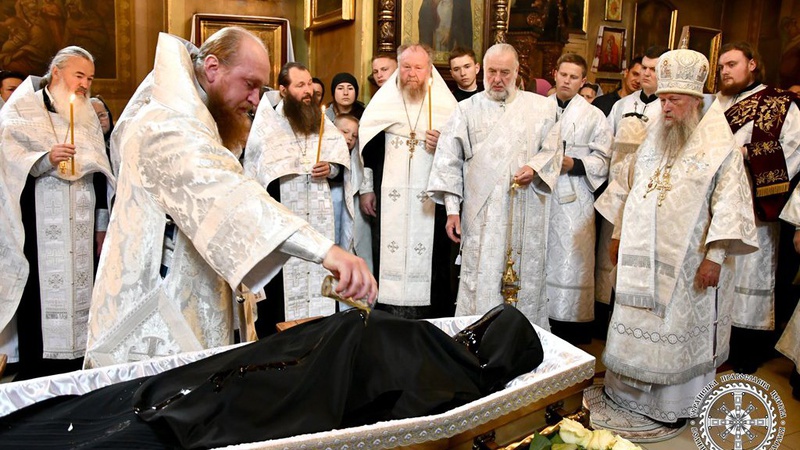 Попрощалися із луцьким священником, який загинув у ДТП в Боголюбах