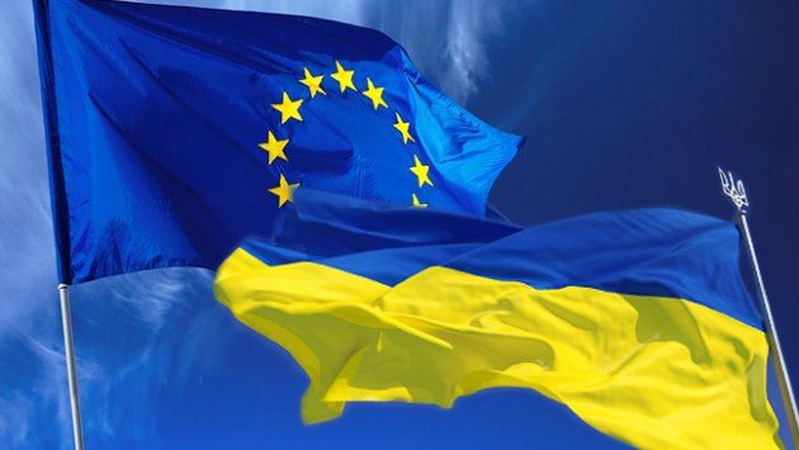 Єврокомісія оцінить відповідність України двом основним критеріям для членства - посол ЄС