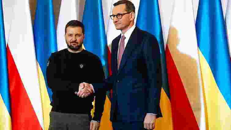 Україна домовилася з Польщею про закупівлю БТР, мінометів та систем ППО