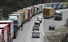 На волинському кордоні кілометрові черги з вантажівок через нові правила в’їзду до Польщі