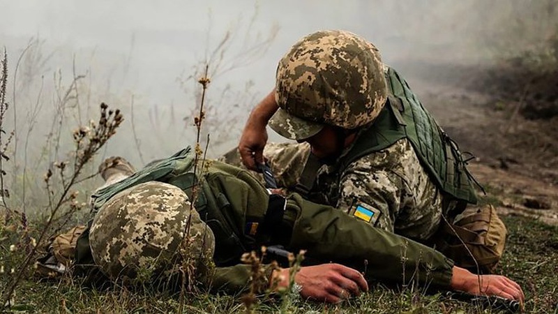 Обстріл на Донбасі: один український військовий загинув, один поранений