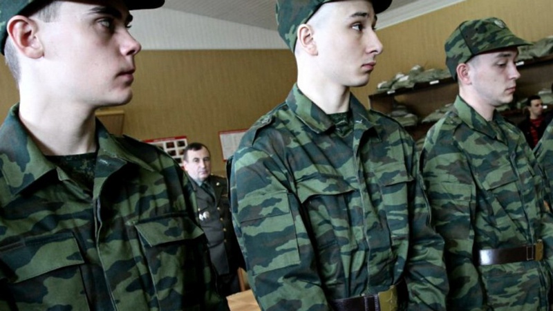У Росії обіцяють 4 тисячі доларів за участь у війні в Україні — ISW
