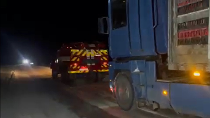На Волині рятувальники відбуксирували вантажний автомобіль