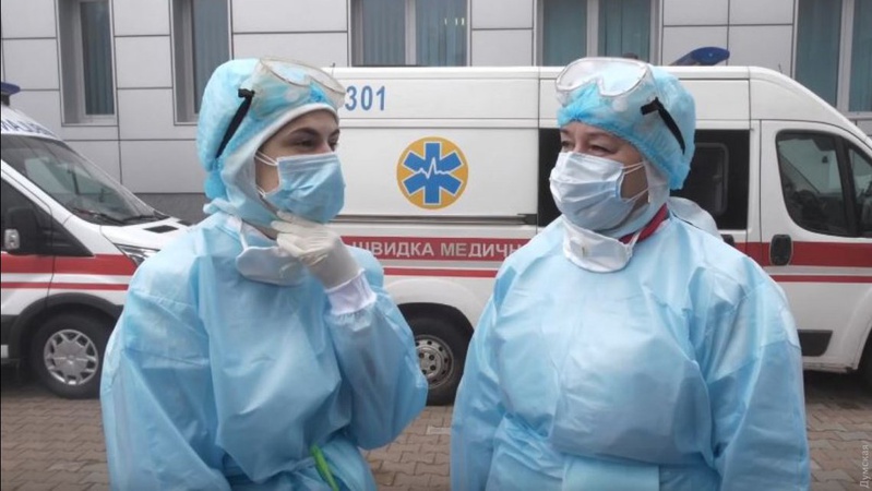 В Україні в неділю виявили 13 562 зараження коронавірусом, на Волині – 443