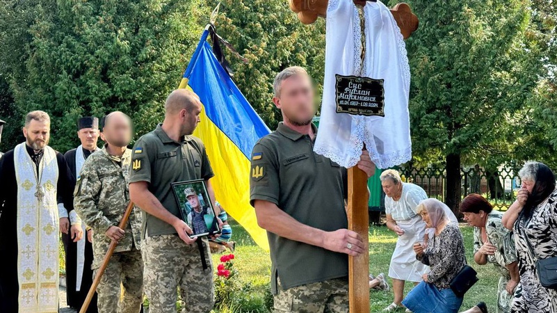 На Волині попрощалися із Героєм Русланом Сусом. ФОТО