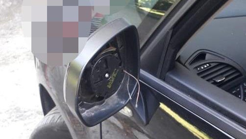 У Луцьку «по гарячих слідах» зловили злодіїв, які викрадали автомобільні дзеркала