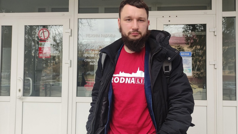 «Схопили – і в бус»: у Білорусі затримали ще одного незалежного журналіста