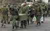 Російські офіцери масово намагаються уникнути участі у війні в Україні
