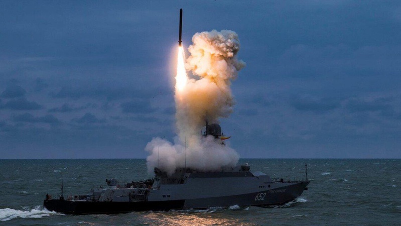 Росіяни готові запустити 16 ракет «Калібр» з Чорного моря