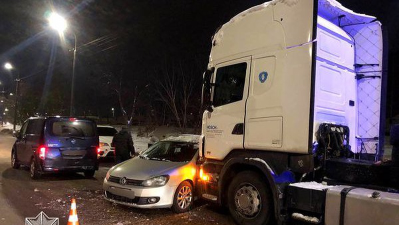 ДТП  — у Луцьку:  ушкодження отримали одразу три транспортні засоби. ФОТО