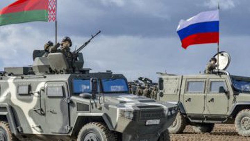 Росіяни продовжують розгортати війська в білорусі, – ЦНС
