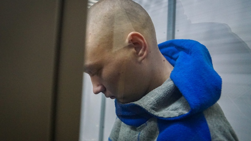 Російський окупант визнав в суді провину у вбивстві мирного українця