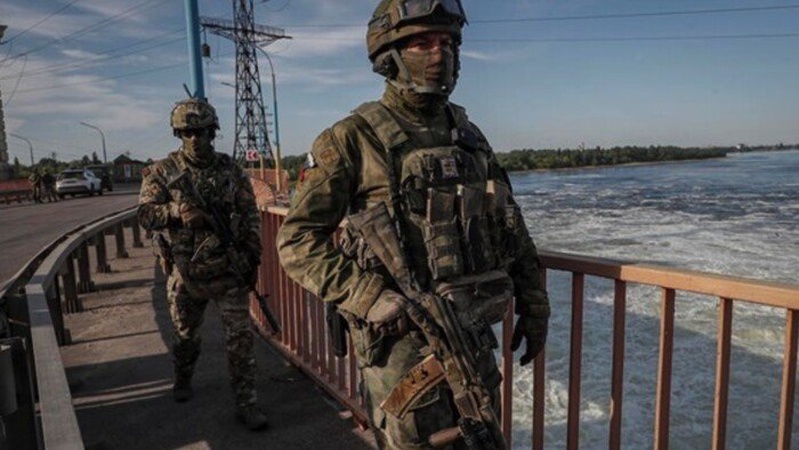 Ворог продовжує обладнання оборонних рубежів на лівому березі Дніпра, – Генштаб