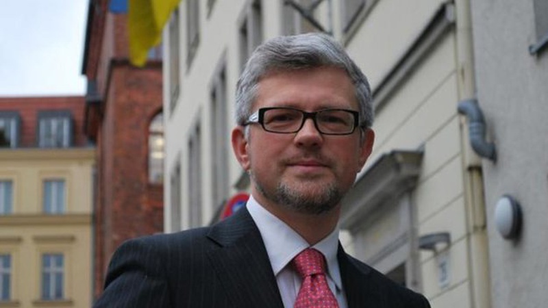 Посол України обурений забороною української символіки на заходах 8-9 травня в Берліні