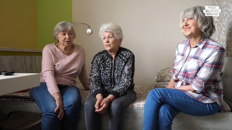 На Волині три сестри з Краматорська допомагають волонтерам та чекають на перемогу