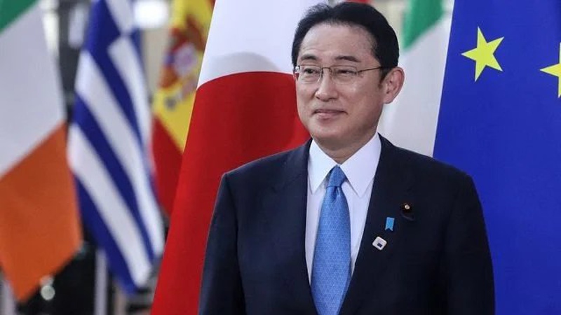 Раптовий візит: прем'єр-міністр Японії прямує до України