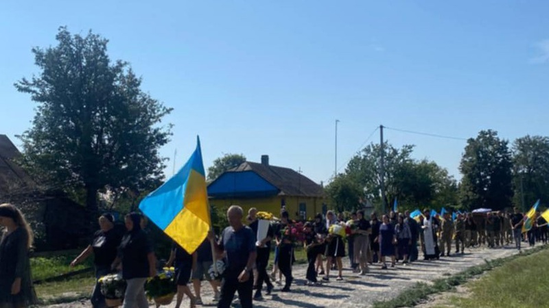 На Волині попрощалися з Героями Русланом Матвійчуком та Миколою Ліпичем. ФОТО