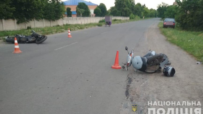 У Луцьку – аварія: на двоколісних зіткнулися школярі