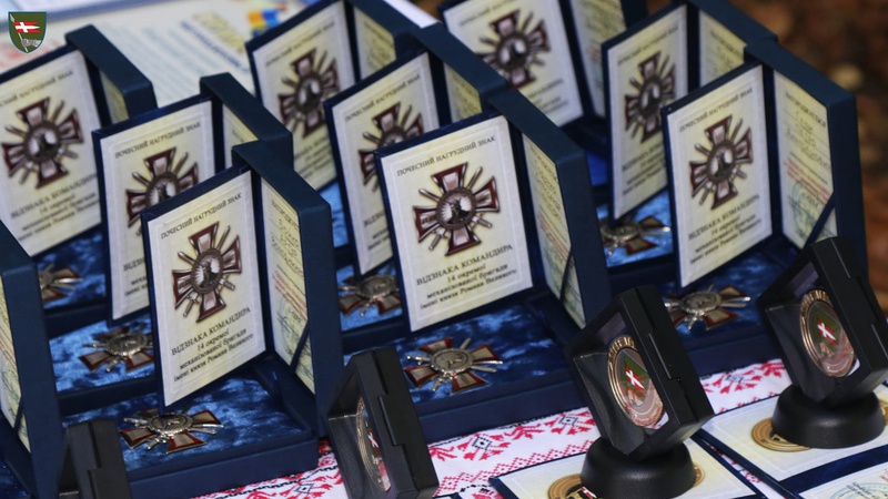 Розвідники «Князівської» бригади отримали нагороди з нагоди свята